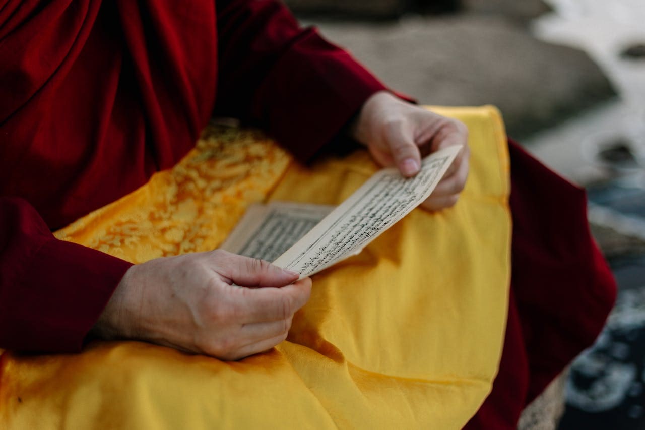3 Mantras para Acalmar a Mente e Encontrar a Paz Interior 3 Mantras para Acalmar a Mente e Encontrar a Paz Interior